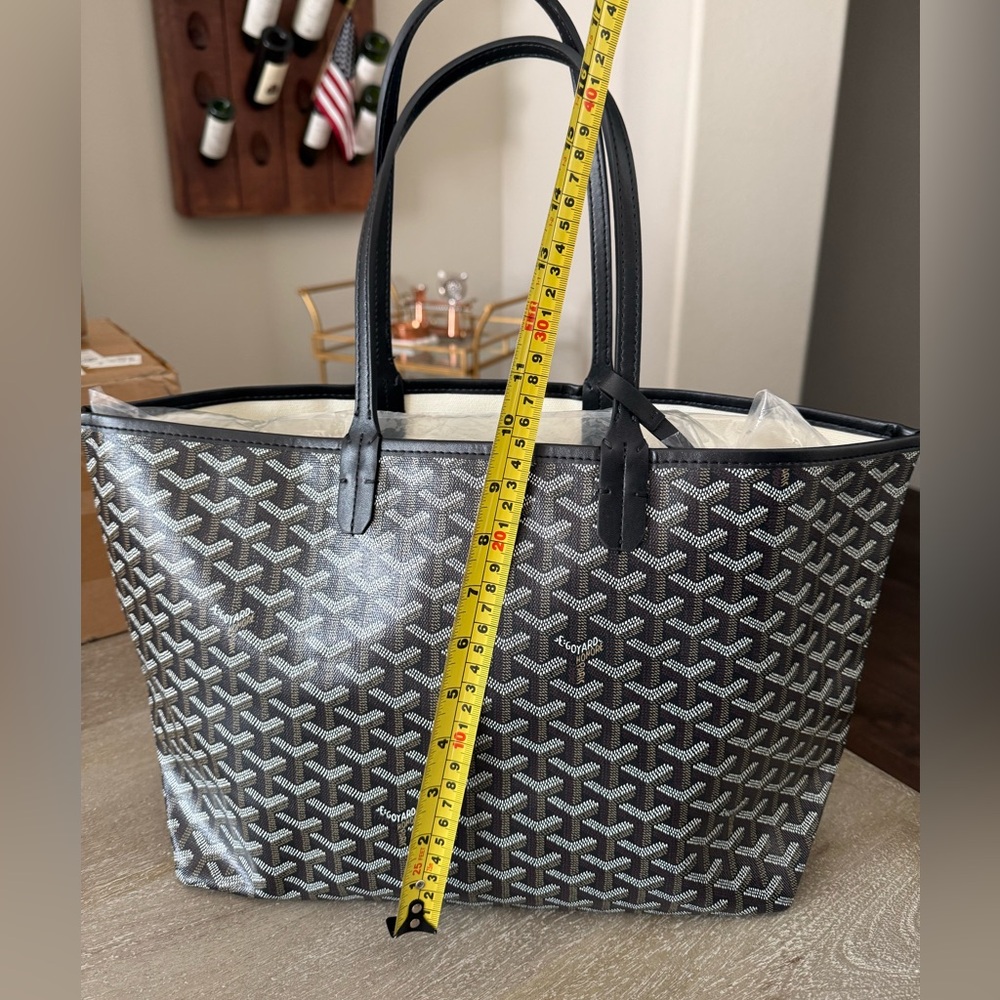 Tote - Picture 5 of 5